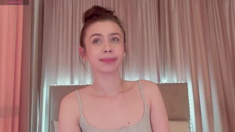 Snapshot of nikaletta chatting on 21, 4, 2026 Nika online show from 21, 4, 2026