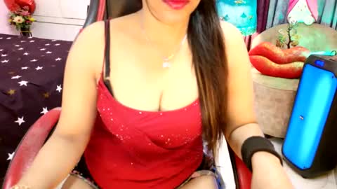 Snapshot of nikatheempress chatting on 10, 4, 2026 nikatheempress online show from 10, 4, 2026