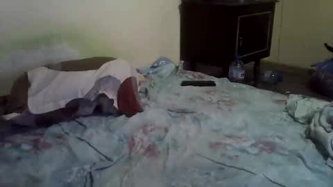 nikibutt19701970 online show from 20, 12, 2025