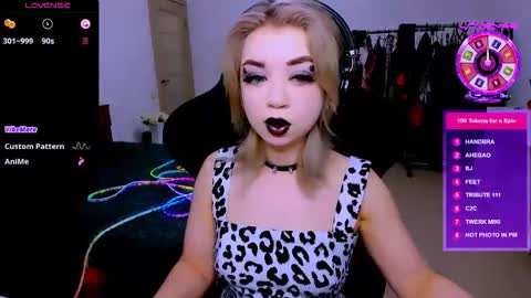Snapshot of nikigoddesss chatting on 16, 4, 2026 nikigoddesss online show from 16, 4, 2026