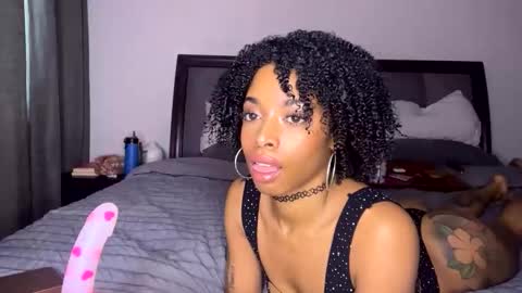 Snapshot of nikitalove104 chatting on 1, 10, 2025 nikitalove104 online show from 1, 10, 2025