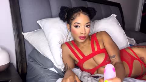 Snapshot of nikitalove104 chatting on 5, 10, 2025 nikitalove104 online show from 5, 10, 2025