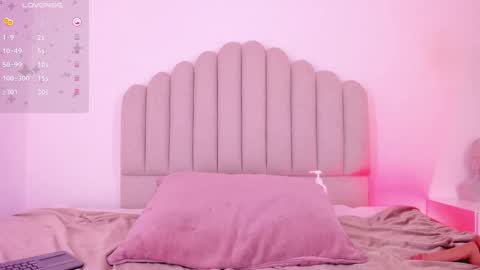 Snapshot of nikki_angel_ chatting on 6, 3, 2025 NIkki Angel online show from 6, 3, 2025