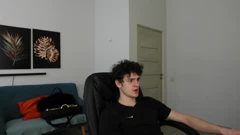 nikki online show from 5, 4, 2026