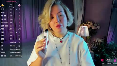 Nikki online show from 15, 12, 2025