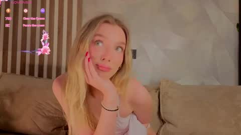 Snapshot of nikki_nyx chatting on 28, 5, 2026 Nikki online show from 28, 5, 2026
