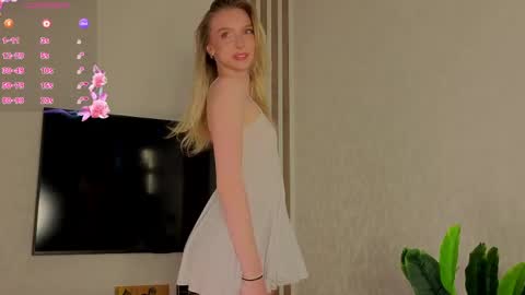 Snapshot of nikki_nyx chatting on 6, 6, 2026 Nikki online show from 6, 6, 2026