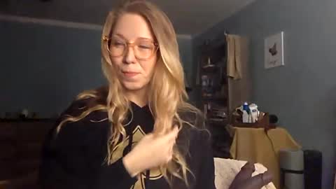 Snapshot of nikkib653466 chatting on 6, 8, 2026 nikkib653466 online show from 6, 8, 2026