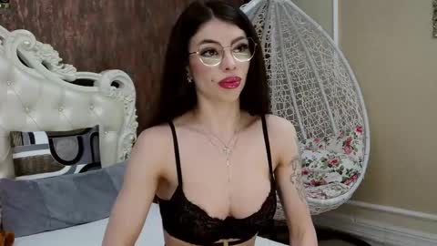 Nikky online show from 17, 2, 2025