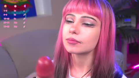 Snapshot of nikkisilk chatting on 20, 5, 2026 Stassy Krissy Aria Lina online show from 20, 5, 2026