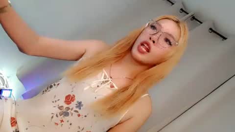 Snapshot of nikkita_hudson chatting on 10, 7, 2026 nikkita_hudson online show from 10, 7, 2026