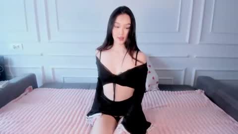 Nikky online show from 28, 6, 2026