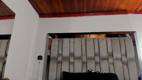     online show from 29, 10, 2025