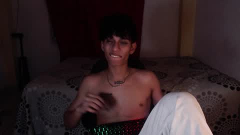 Snapshot of niklaus_wolf chatting on 15, 11, 2025 niklaus_wolf online show from 15, 11, 2025