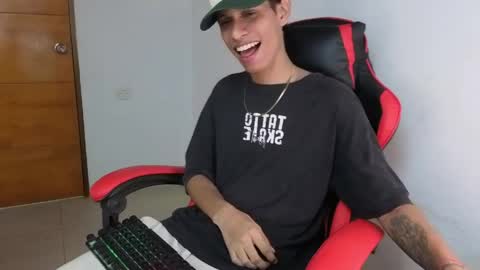 niklaus_wolf online show from 14, 4, 2026