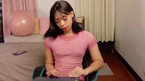 Niko Lynn online show from 22, 10, 2025