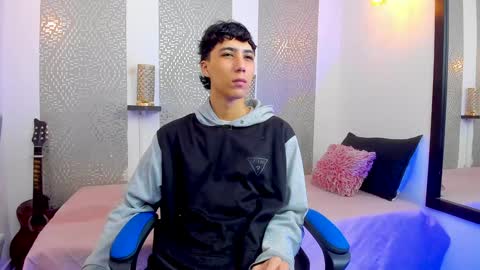    online show from 6, 2, 2025