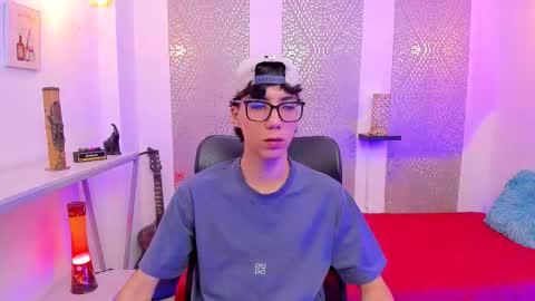    online show from 7, 10, 2025