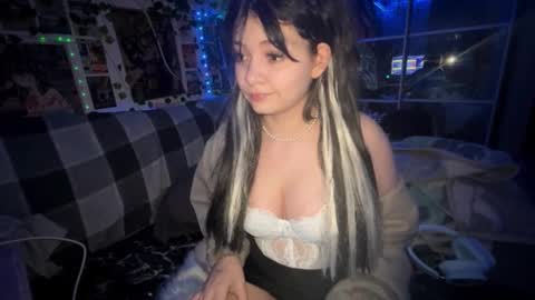 Snapshot of nikoli_naw chatting on 11, 2, 2026 nikoli_naw online show from 11, 2, 2026
