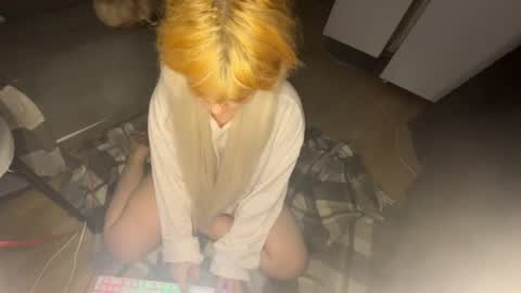 Snapshot of nikoli_naw chatting on 13, 4, 2026 nikoli_naw online show from 13, 4, 2026