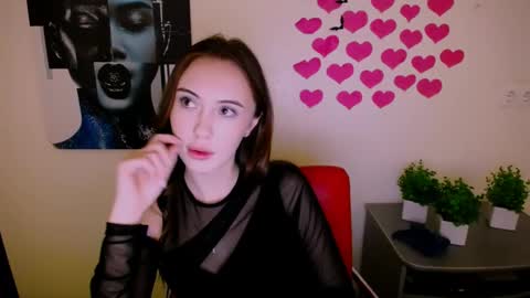 nikonara_ online show from 15, 12, 2024