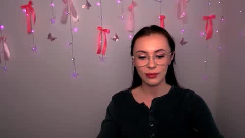 Snapshot of nikonara_ chatting on 25, 4, 2026 nikonara_ online show from 25, 4, 2026
