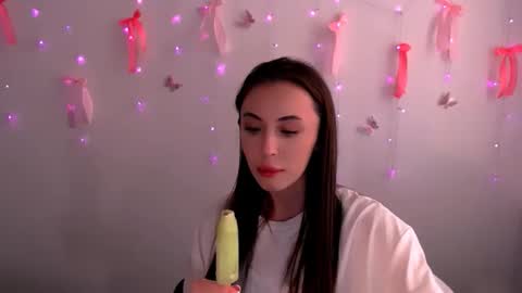 Snapshot of nikonara_ chatting on 4, 5, 2026 nikonara_ online show from 4, 5, 2026