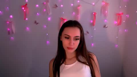 Snapshot of nikonara_ chatting on 18, 5, 2026 nikonara_ online show from 18, 5, 2026