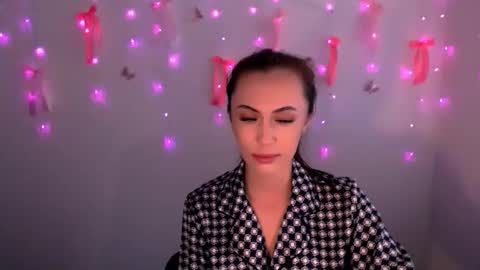 Snapshot of nikonara_ chatting on 21, 5, 2026 nikonara_ online show from 21, 5, 2026