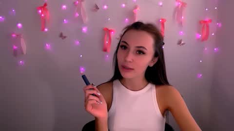 Snapshot of nikonara_ chatting on 22, 5, 2026 nikonara_ online show from 22, 5, 2026