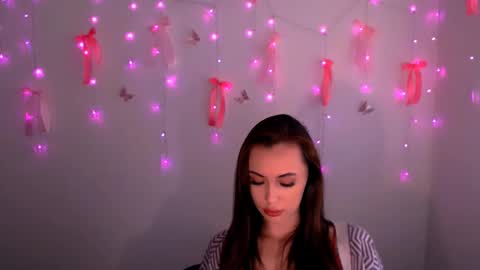 Snapshot of nikonara_ chatting on 1, 6, 2026 nikonara_ online show from 1, 6, 2026
