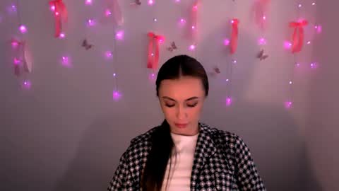 Snapshot of nikonara_ chatting on 12, 6, 2026 nikonara_ online show from 12, 6, 2026