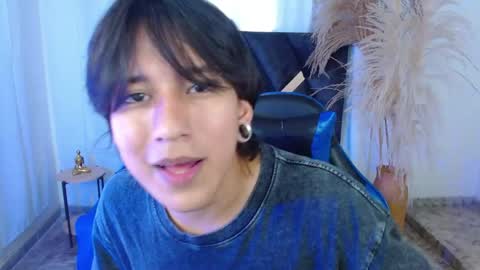 Snapshot of nikoo_18 chatting on 9, 4, 2026 Niko online show from 9, 4, 2026