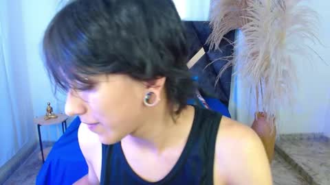 Snapshot of nikoo_18 chatting on 10, 4, 2026 Niko online show from 10, 4, 2026