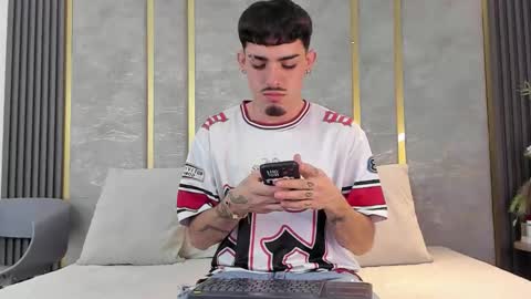 Niko Stone online show from 6, 1, 2026