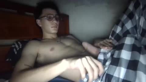 Snapshot of nikotwinktop chatting on 7, 4, 2026 Niko online show from 7, 4, 2026