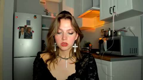 Veronica online show from 10, 2, 2025