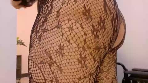 Snapshot of niky_smit chatting on 24, 2, 2025 NIKY SMIT online show from 24, 2, 2025