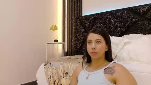 Snapshot of niky_smit chatting on 3, 3, 2025 NIKY SMIT online show from 3, 3, 2025