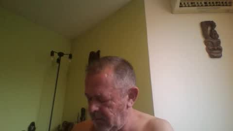 Snapshot of nikyo419 chatting on 18, 10, 2025 nikyo419 online show from 18, 10, 2025