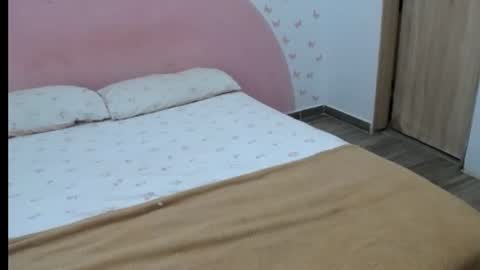 Snapshot of nila_kaia chatting on 10, 7, 2026 nila online show from 10, 7, 2026