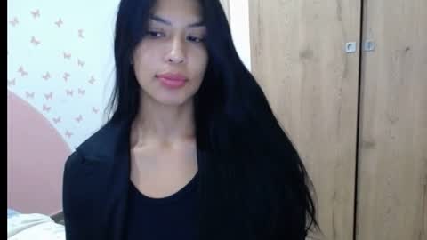 Snapshot of nila_kaia chatting on 15, 7, 2026 nila online show from 15, 7, 2026