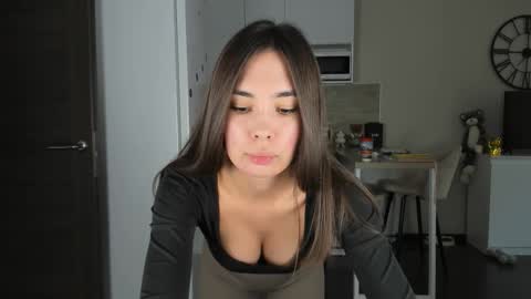 Bella online show from 8, 3, 2026