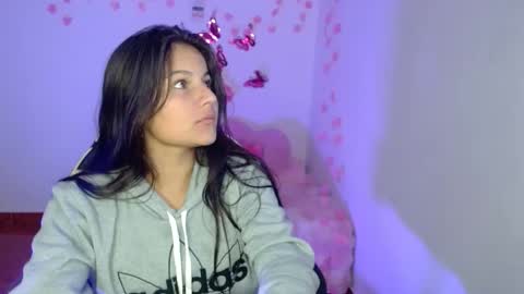 nina__777 online show from 19, 12, 2025