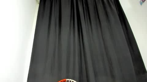 Snapshot of nina_belluci chatting on 9, 4, 2026 Lilly online show from 9, 4, 2026