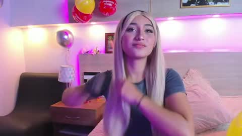 Snapshot of nina_mars_ chatting on 9, 7, 2026 Nina online show from 9, 7, 2026