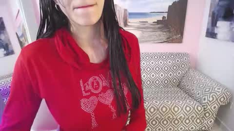 Nina online show from 25, 10, 2025