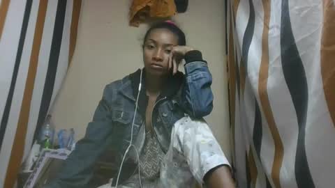 Snapshot of ninaeaa chatting on 16, 1, 2026 ninaeaa online show from 16, 1, 2026