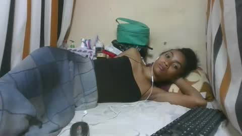 Snapshot of ninaeaa chatting on 17, 1, 2026 ninaeaa online show from 17, 1, 2026