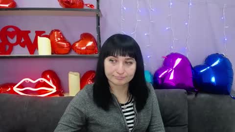 ninaflawlees online show from 1, 3, 2025